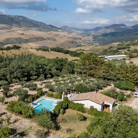 La Gurra Tenuta By Domusicily Villa Chiusa Sclafani